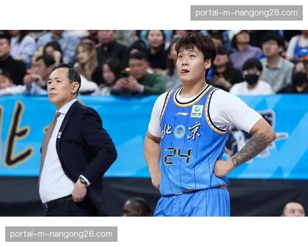 【2026年4月CBA联赛保级区·评论·观察评论:年轻裁判组执法保级关键战,面临压力考验